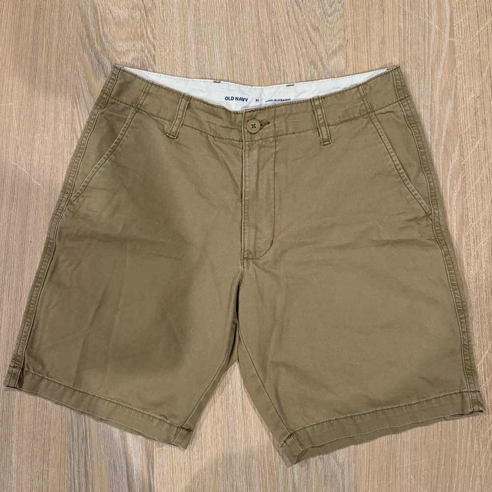 Beige men shorts